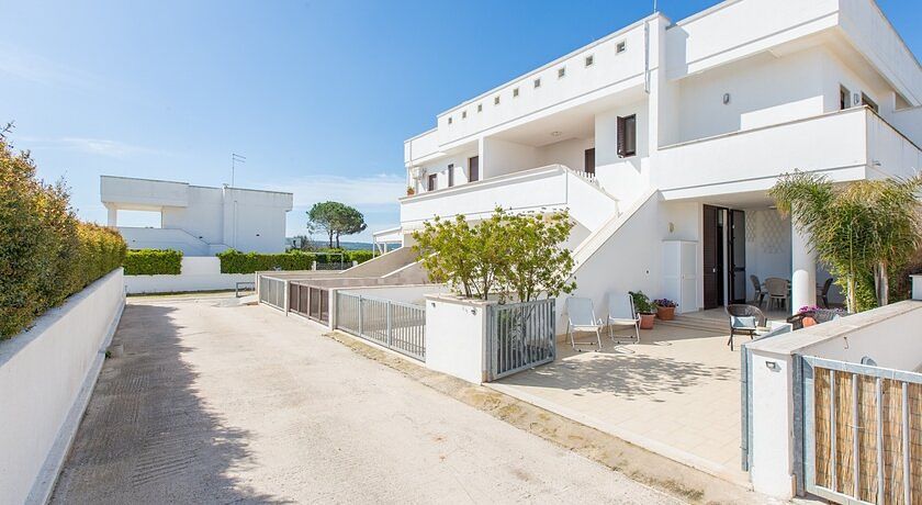 Villa Isoletta - Si animali  - Veranda ventilata e sempre in ombra