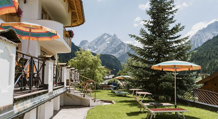 Hotel Cèsa Tyrol