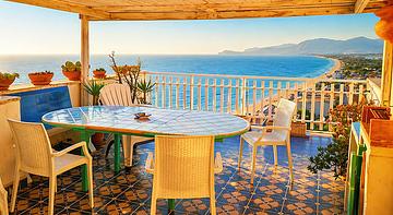 Sperlonga Resort apartments and rooms