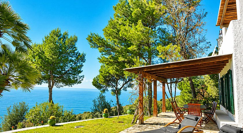 Sperlonga Resort apartments and rooms
