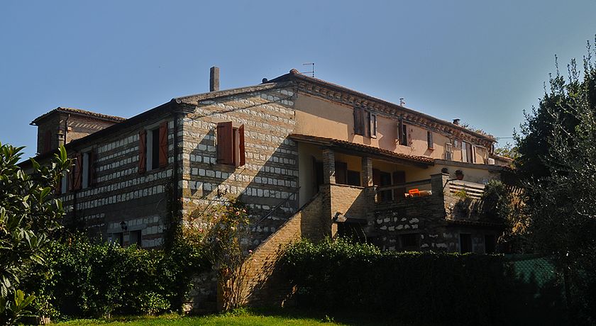 Tra gli uivi e la Riviera del Conero