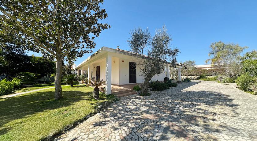 VILLA KORAFI