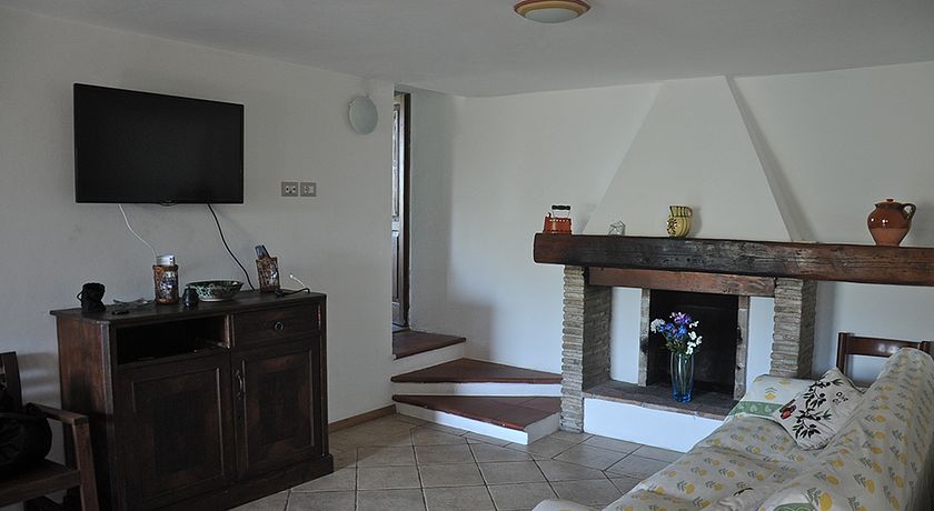 Tra gli uivi e la Riviera del Conero