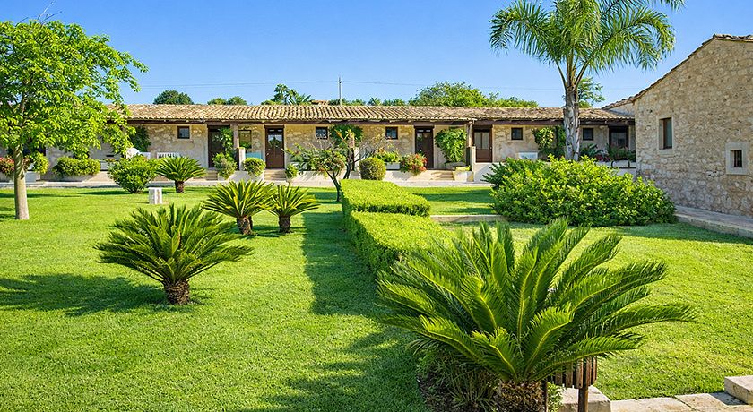 Torre Dantona Country Suites