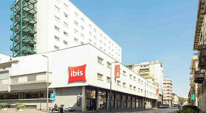 IBIS MILANO CENTRO