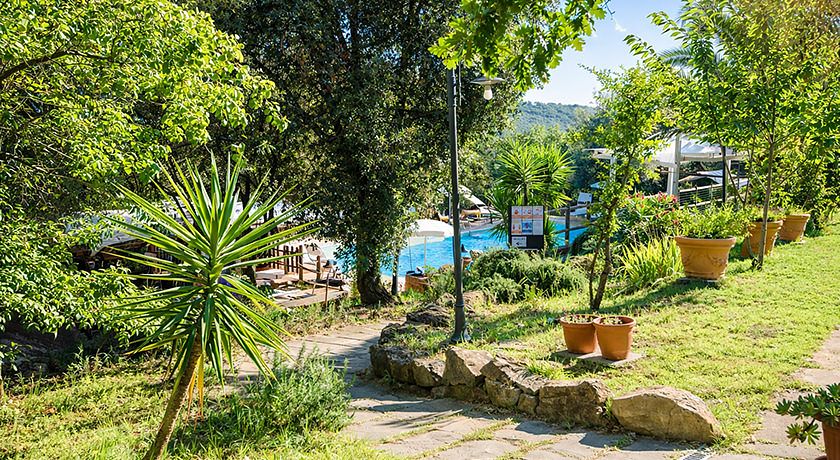 Agriturismo & Glamping Serraiola Alta
