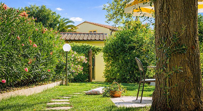 ECO RESORT COSTA ETRUSCA (Agriturismo - RTA - B&B)