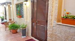 B.&B.Taras