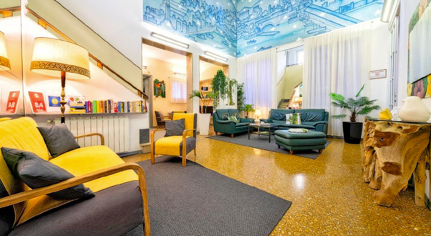 HOTEL CAIROLI