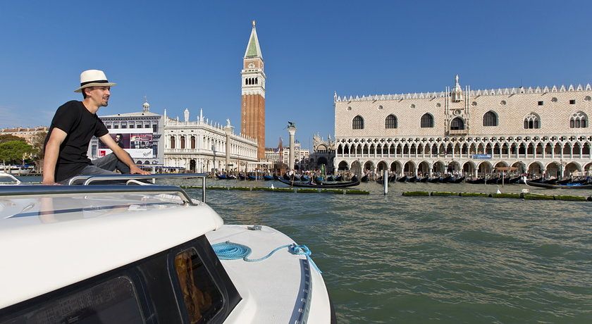 Houseboat Holidays Italia