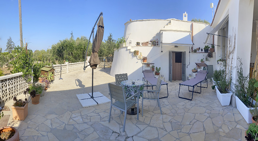 Il Trullo di Loa ad Ostuni, Mare e Valle d'Itria