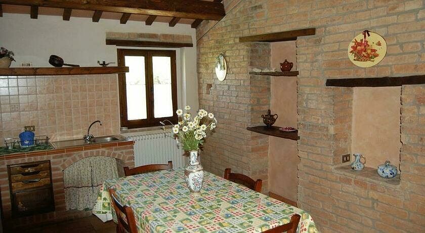 ANTICA DIMORA country house e CAMPEGGIO FIORDALISO