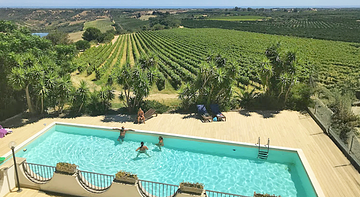 Agriturismo Vigna sui Laghi - Masseria Lanzolla