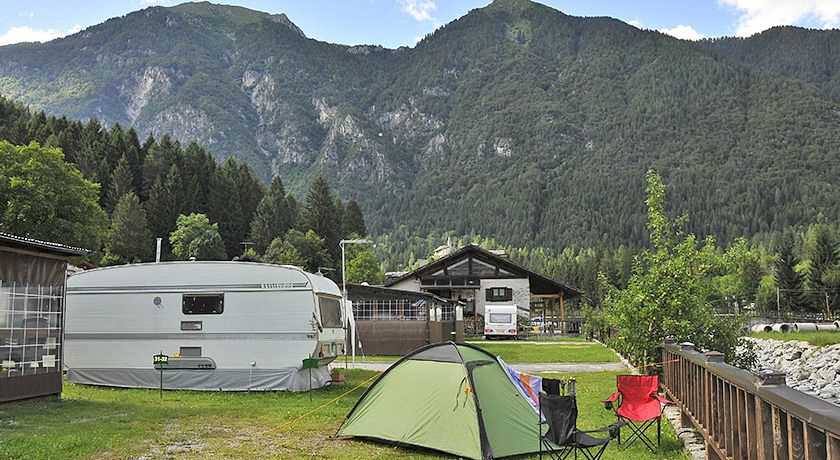 Camping Parco Adamello