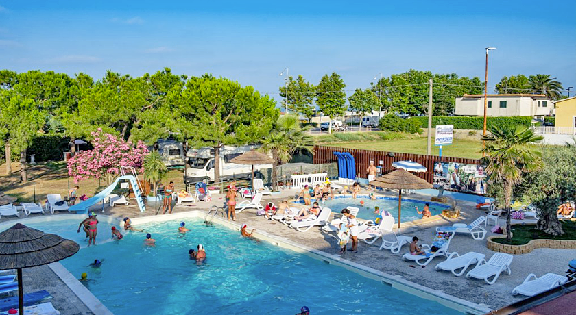 Camping Golden Beach