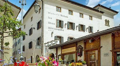 Struttura HISTORIC HOTEL RISTORANTE LA STUA