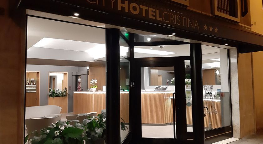 Hotel Cristina