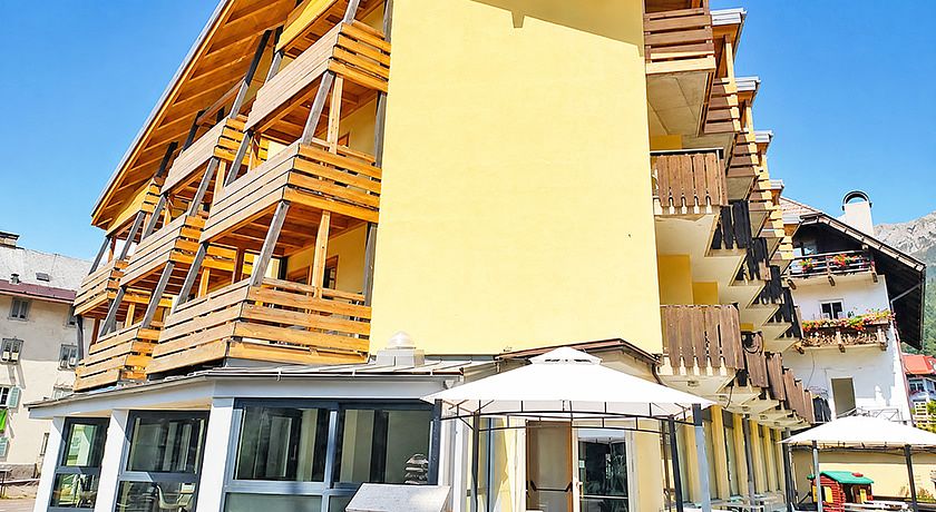 HOTEL MOENA