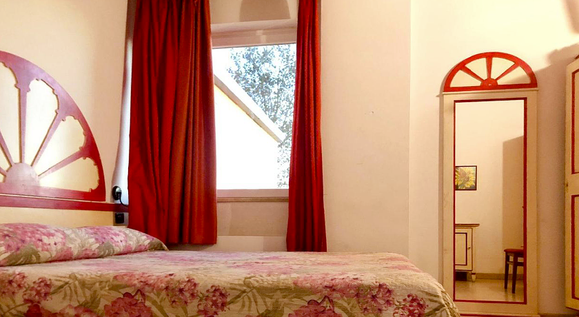 HOTEL VILLABELLA