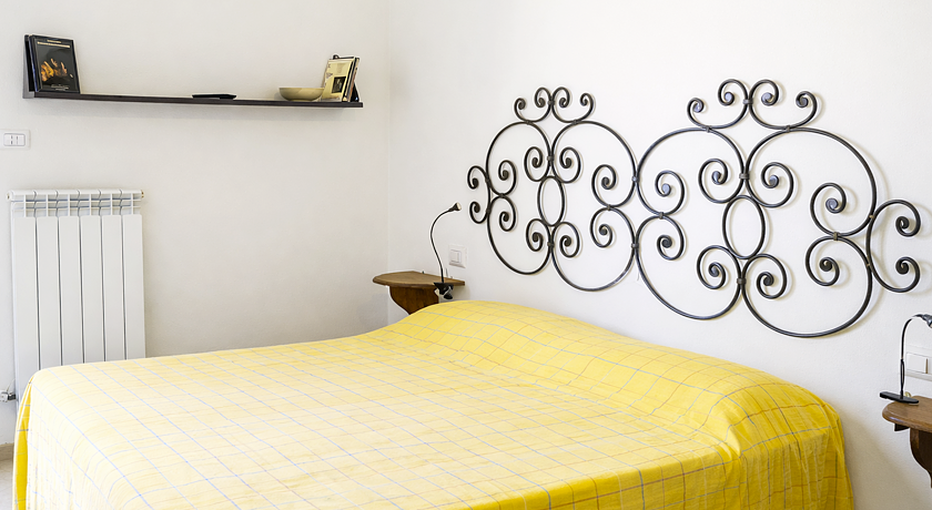 Tra gli ulivi e la Riviera del Conero