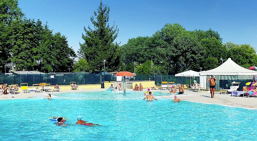 CAMPING MONTORFANO