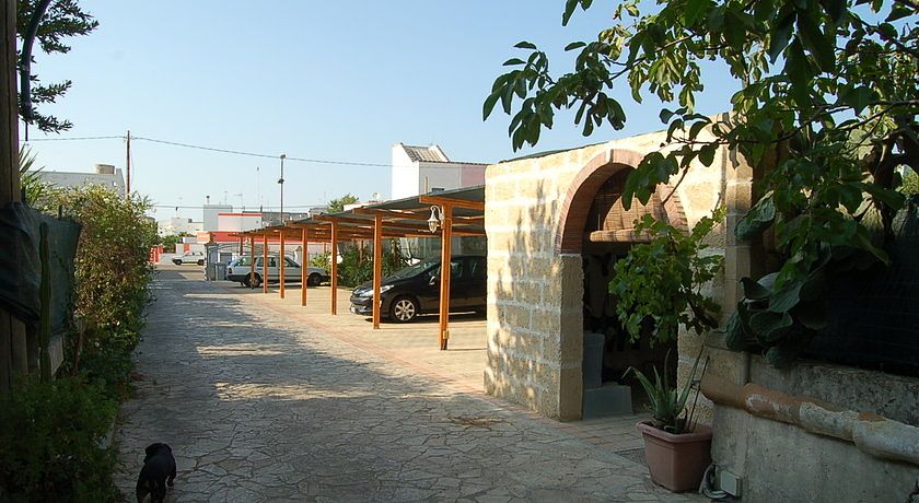 Casa Vacanze "MASSERIA ECODIMARE"