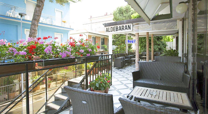 hotel aldebaran