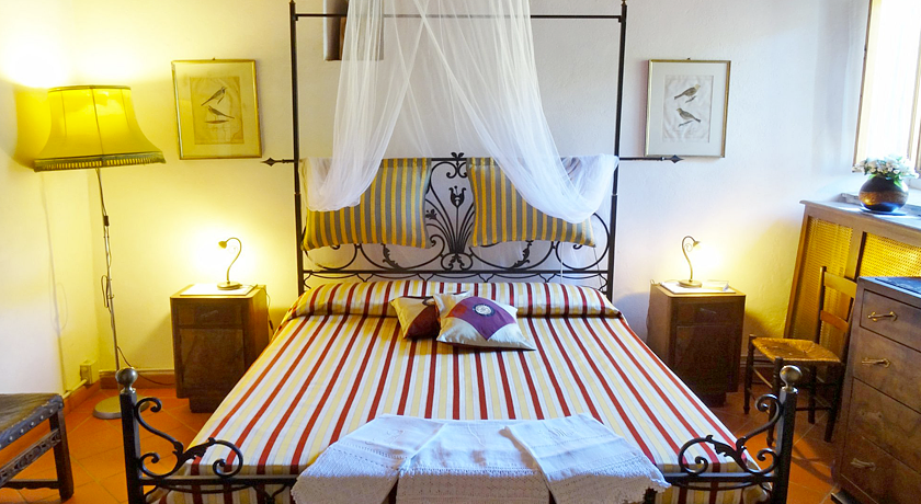 Agriturismo Podere Tegline con lago privato