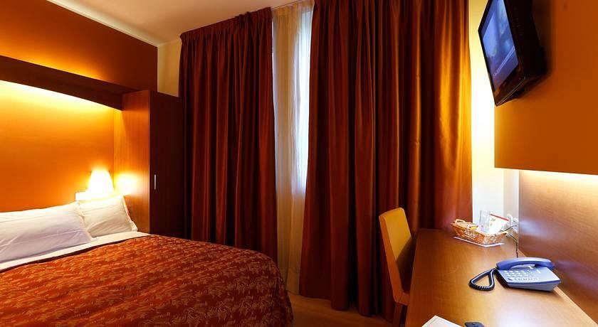 HOTEL VILLA DELLE ROSE