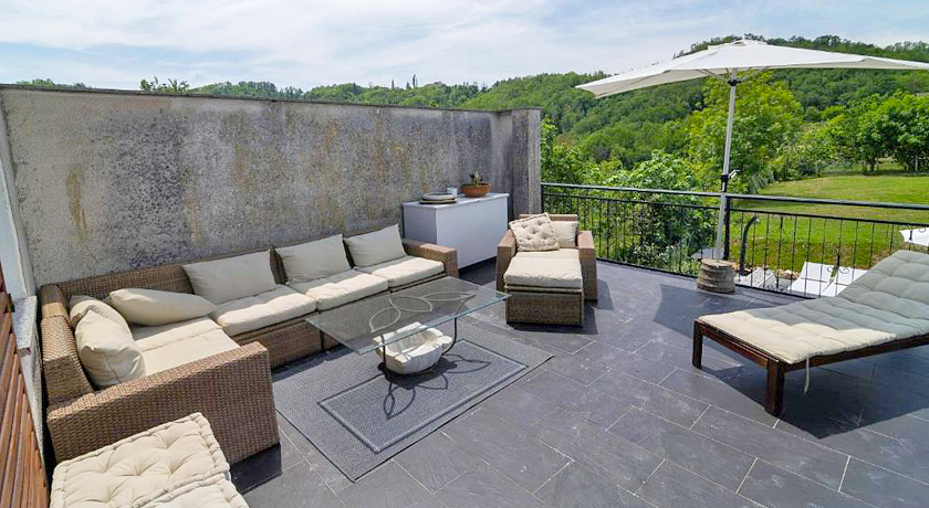 CasaBella 22 bed and breakfast- wellness for human and dogs