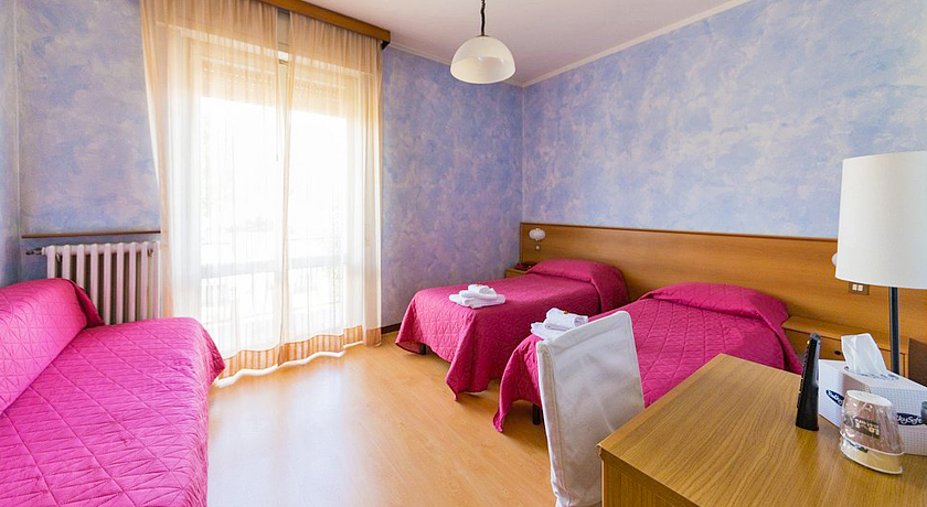 HOTEL NUOVA ITALIA