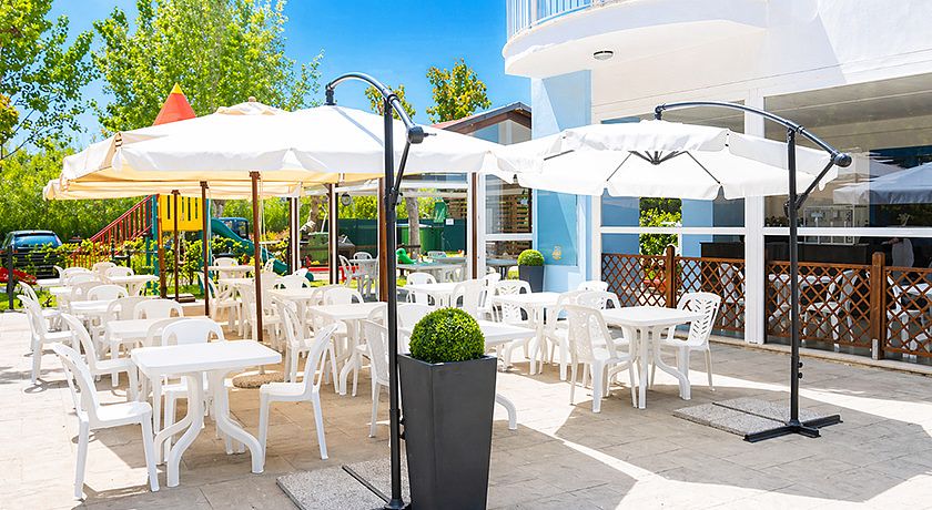 Camping Surabaja-La Playa