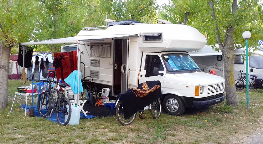 CAMPING FREE-BEACH