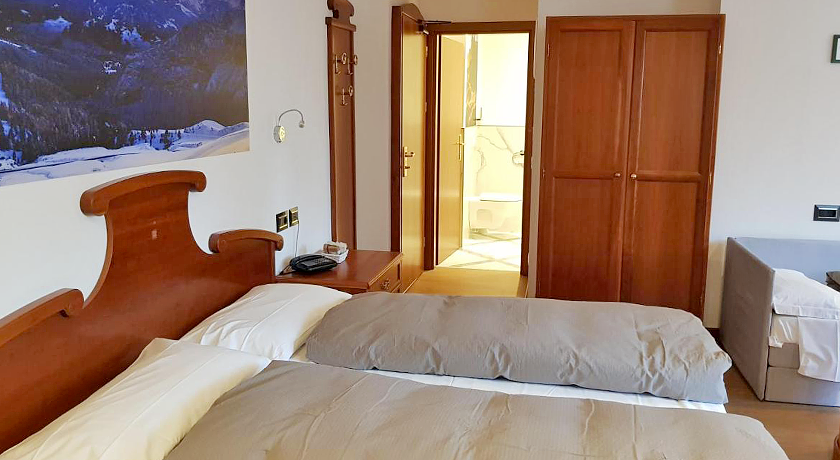 HOTEL MOENA