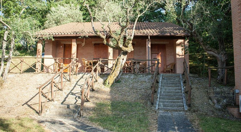 Camping Village Cerquestra