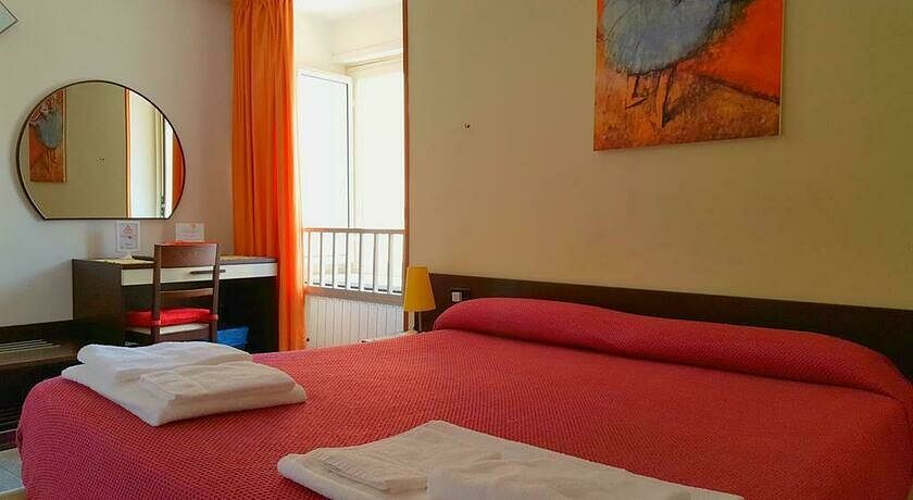 Maison Degas HOTEL & APARTMENTS 