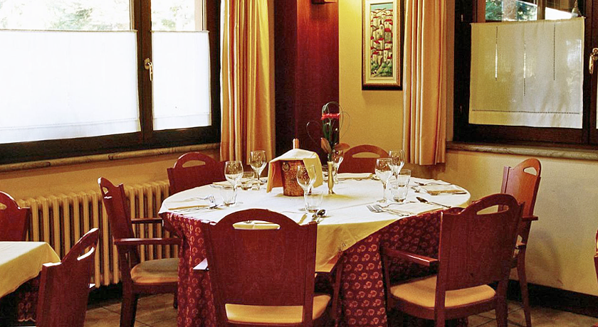 HOTELMONTENERONE
