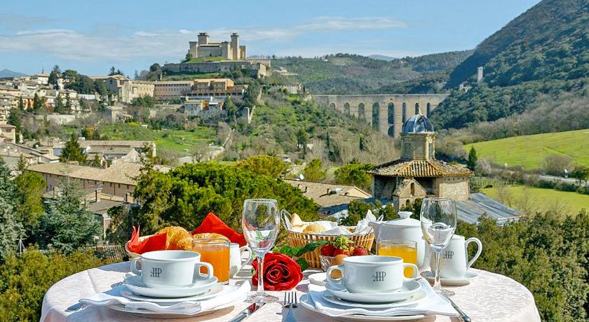 Albornoz Palace Hotel