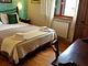 Aurelia Garden Gold B&B