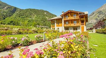 Hotel Les Montagnards