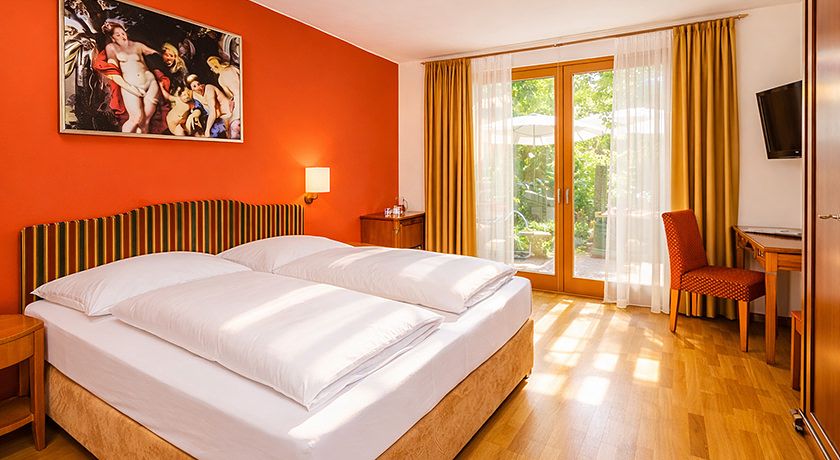 HOTEL & RESIDENCE TRAUBE 