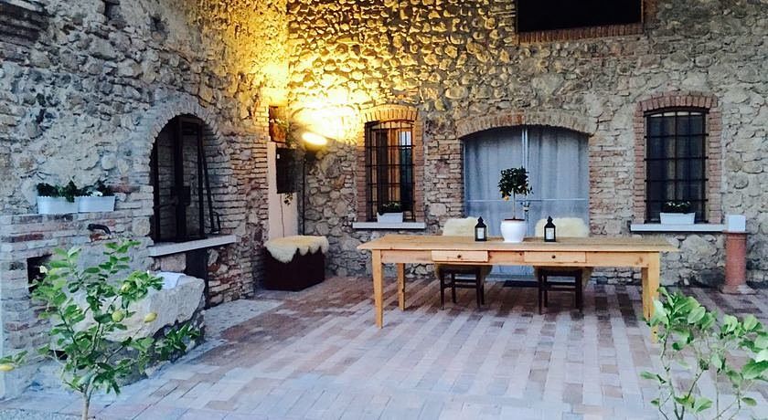 Antico Cascinale Lombardo b&b