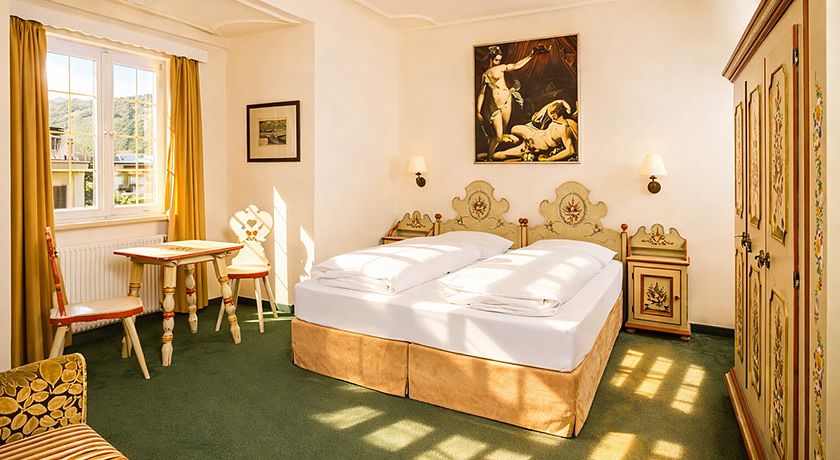 HOTEL & RESIDENCE TRAUBE 