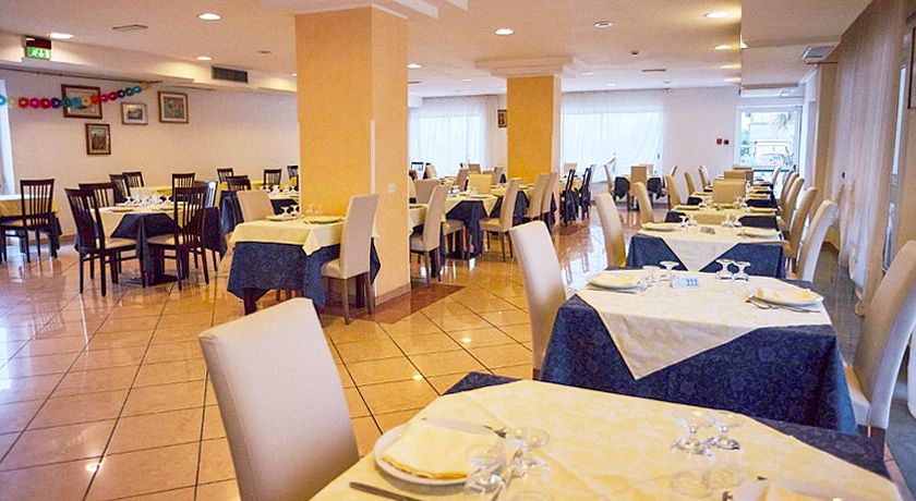 Hotel RIVADORO