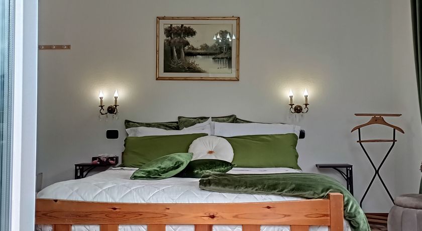 Tirano Express Apartments