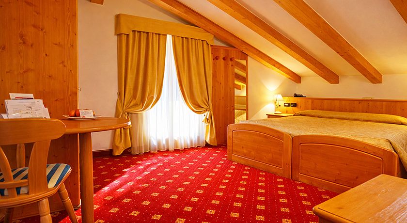 HOTEL GARNI' IL MANIERO