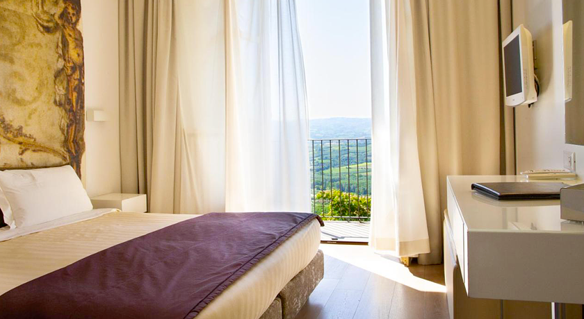 CASTELLO DI SANTA VITTORIA