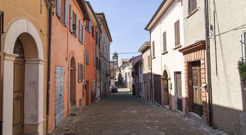 LEONTINE HOME nel Borgo di Mondaino a 20km dalla spiaggia di cattolica