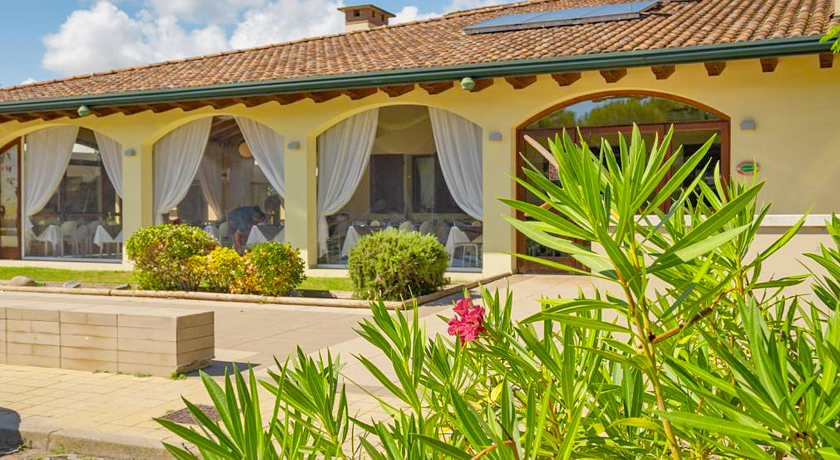 Airone Bianco Residence Village