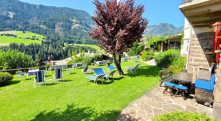 Hotel Villa Emilia